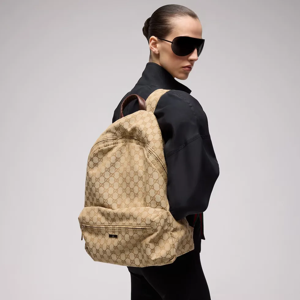 구찌 라지 Gucci Tag 백팩 875226FAF8P9647