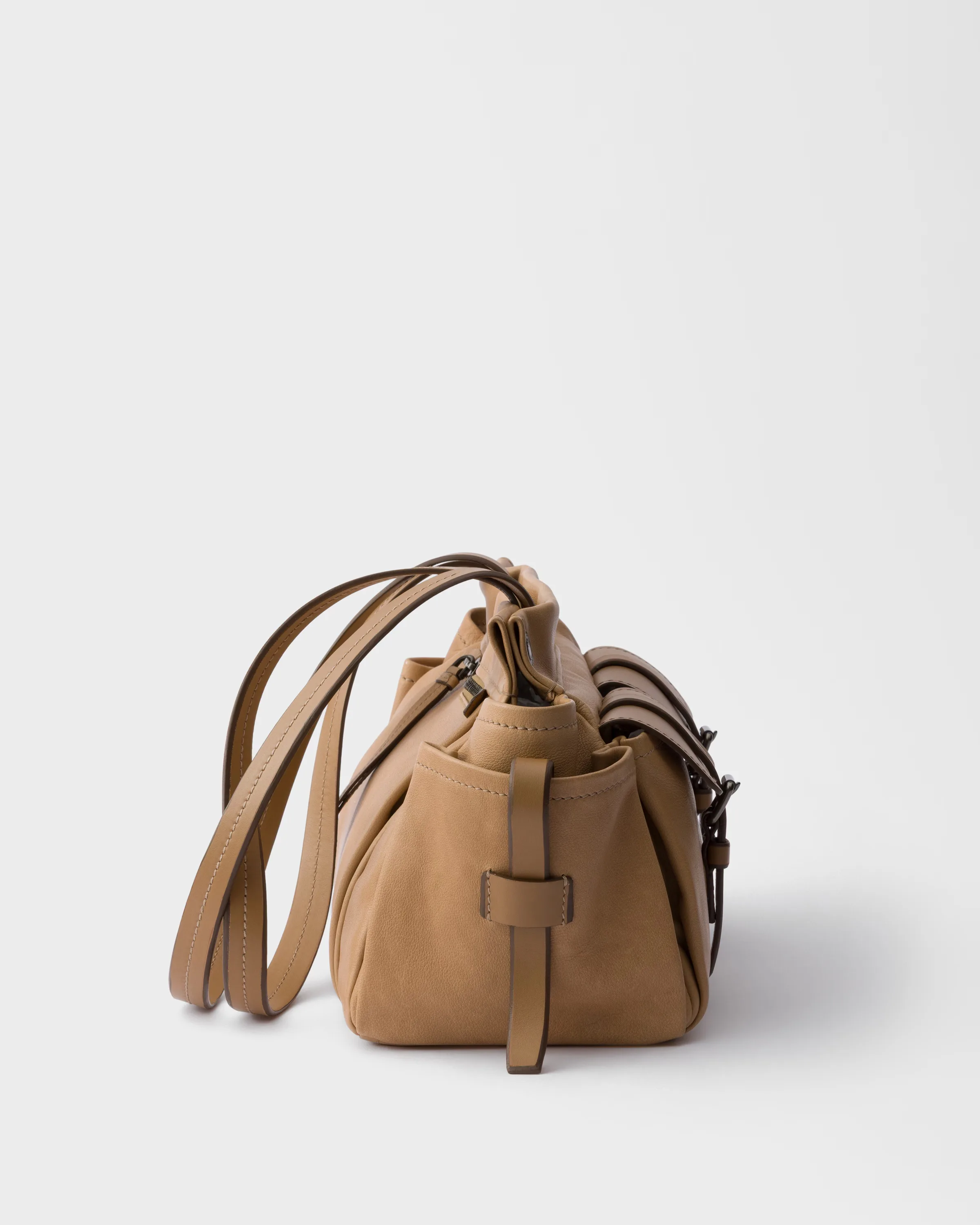 프라다 Prada Route 미디엄 레더 토트백 1BG645_2G6F_F0036_V_OOO