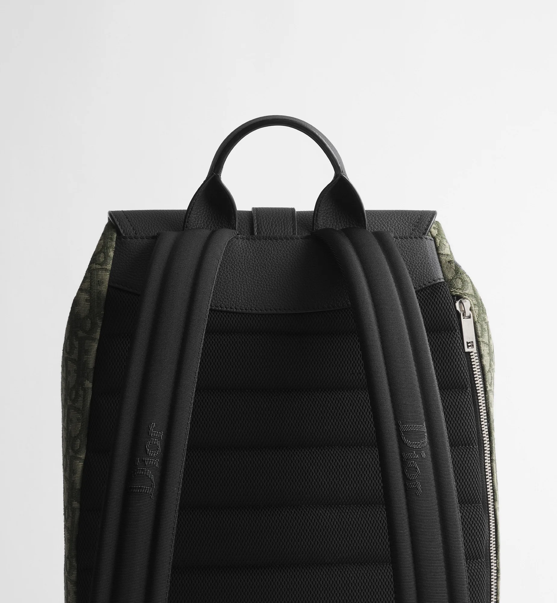 디올 Saddle Heritage 백팩 플랩 1ADBA261YKV_H636
