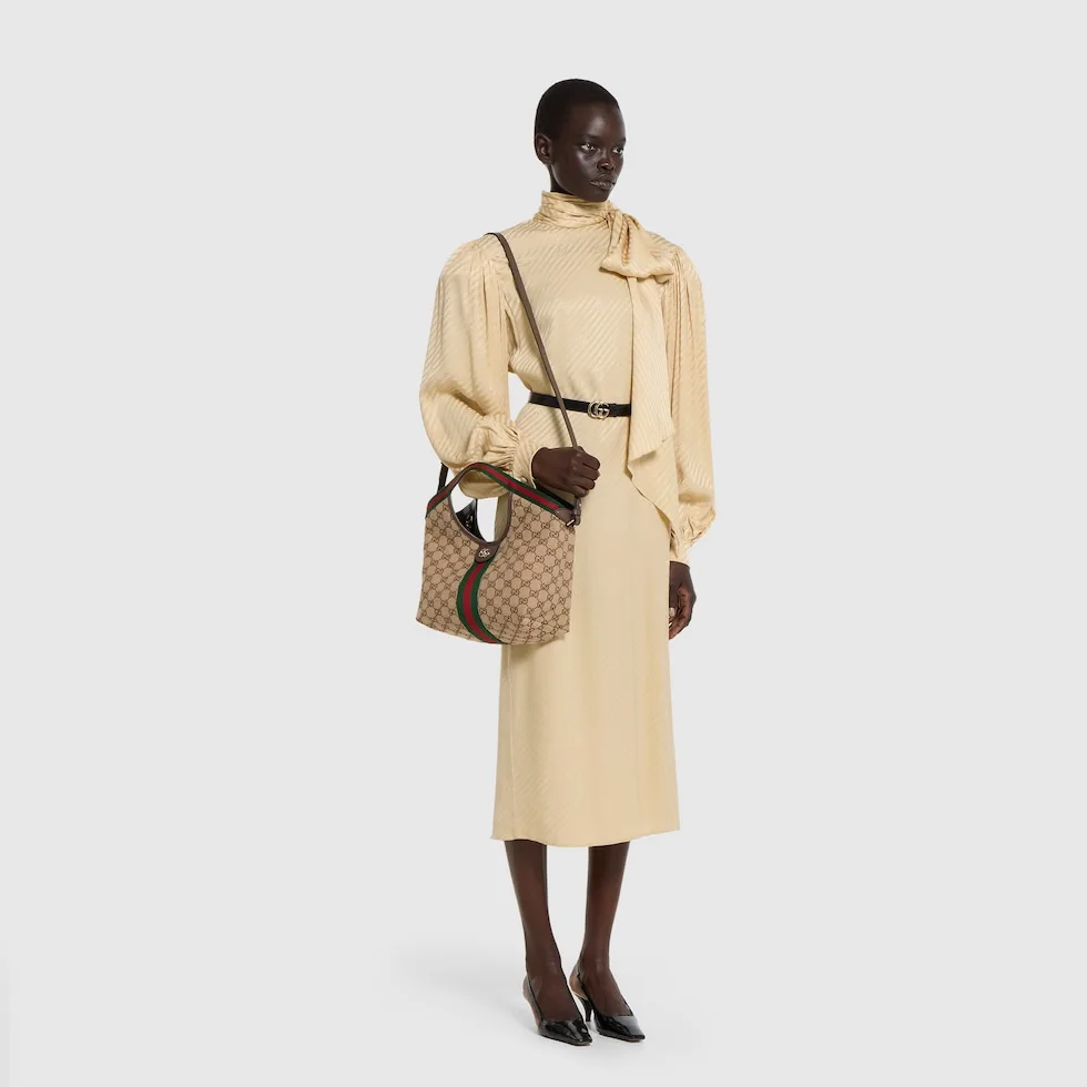 구찌 Gucci Giglio 스몰 토트백 860845AAF8L2547