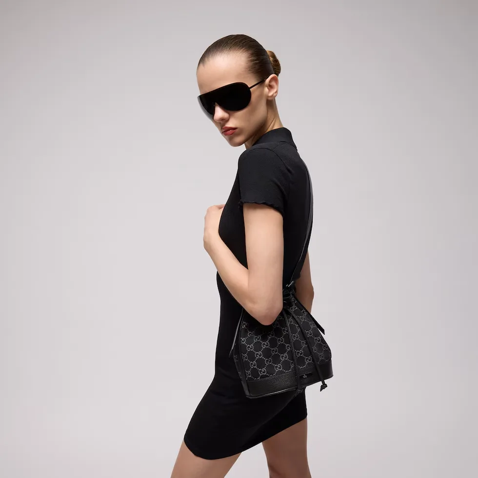 구찌 Gucci Venice 스몰 버킷백 875237FAF8W1144