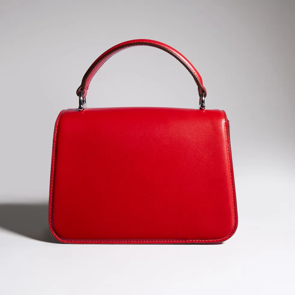 구찌 Gucci Siena 스몰 탑핸들백 855536AAGUD6404