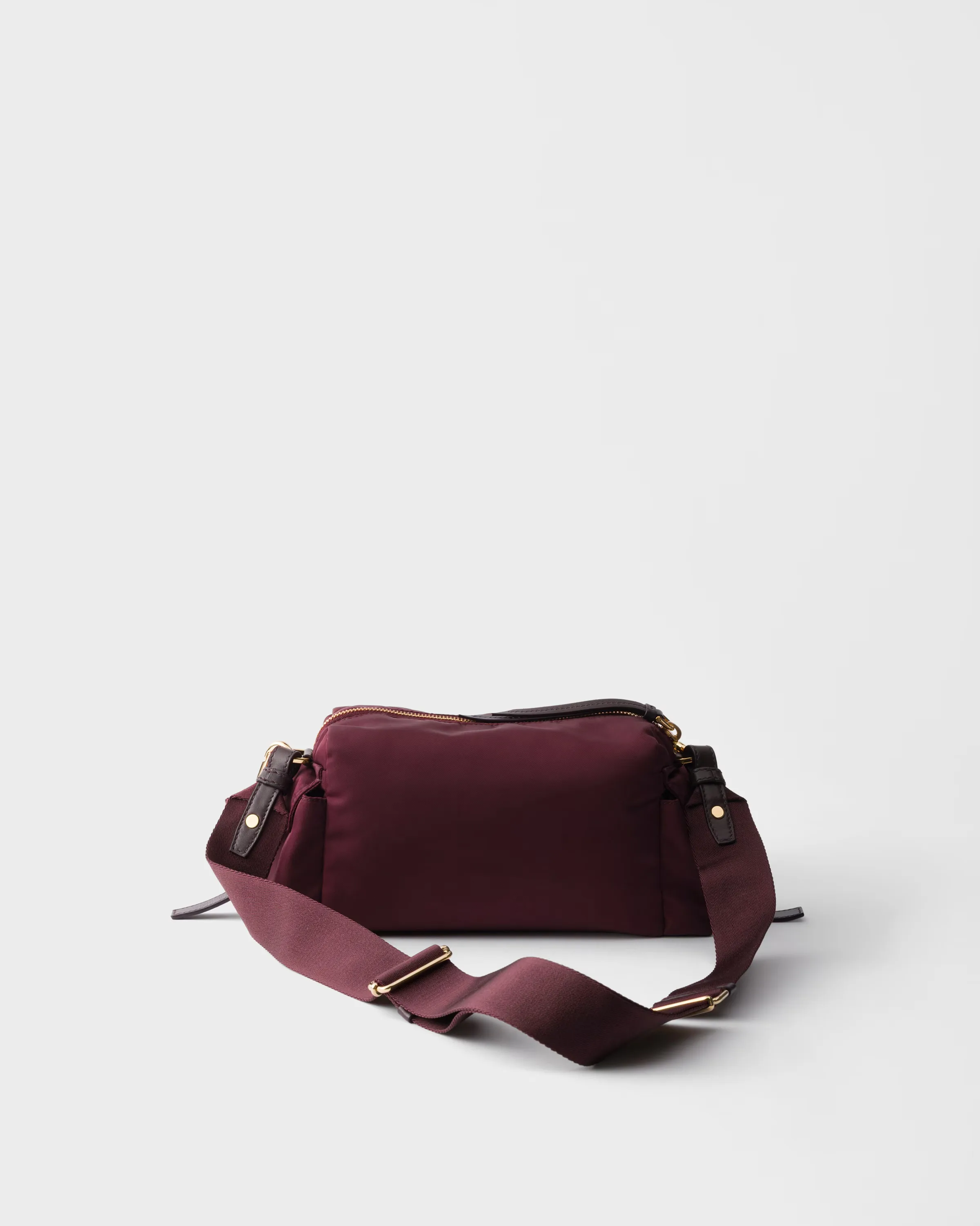 프라다 Prada Explore 스몰 Re-Nylon & 레더 숄더백 1BH232_RDLN_F0002_V_NOO