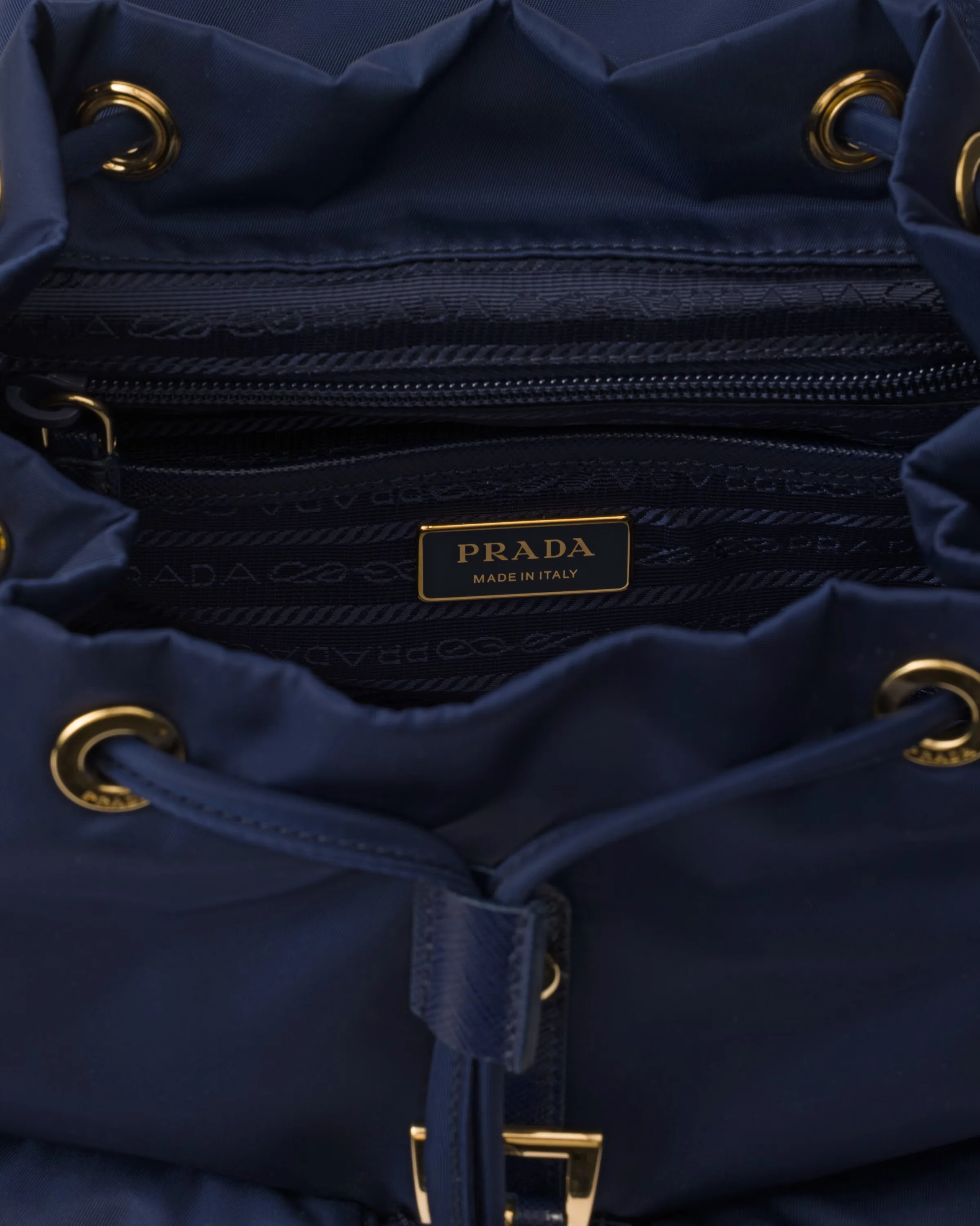 프라다 Prada Re-Edition 1978 스몰 Re-Nylon 백팩 1BZ677_RV44_F0Y8C_V_OOM