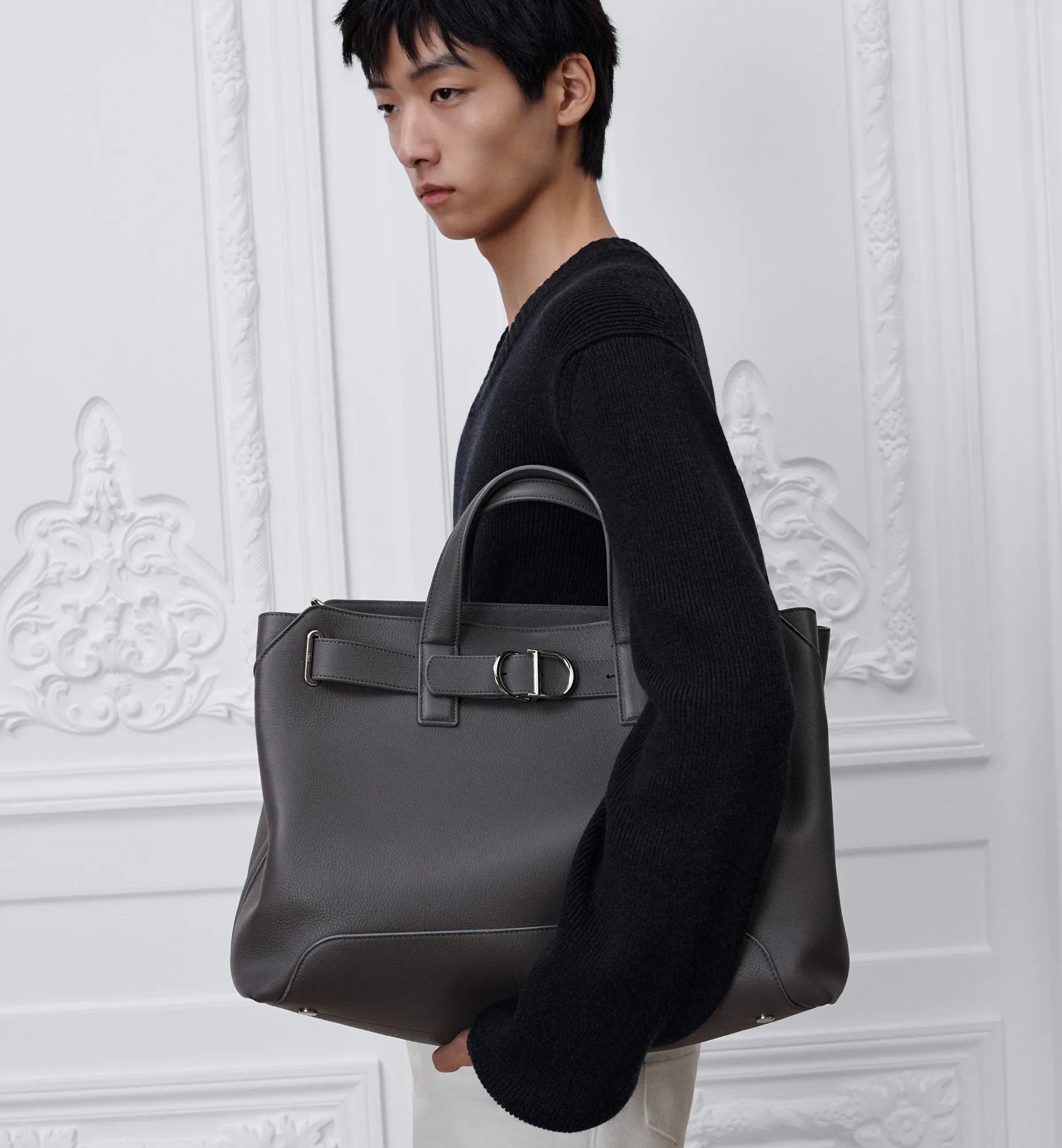 디올 토트백 디올 Normandie 미디엄 1LLSH335MAL_H805