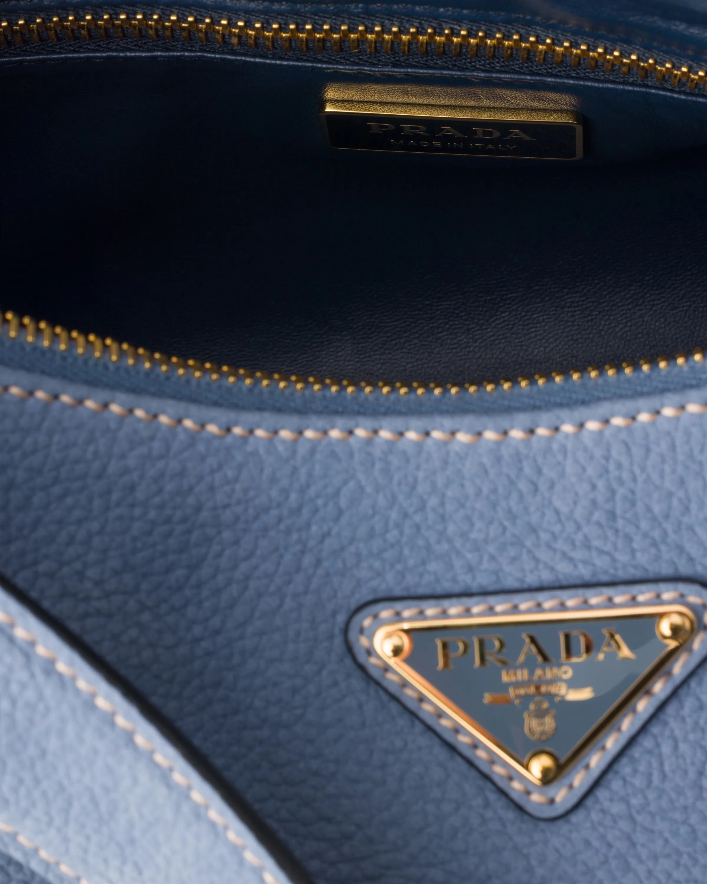 프라다 Prada Aimée 라지 누벅 레더 숄더백 1BC231_2GB8_F05GU_V_LVM