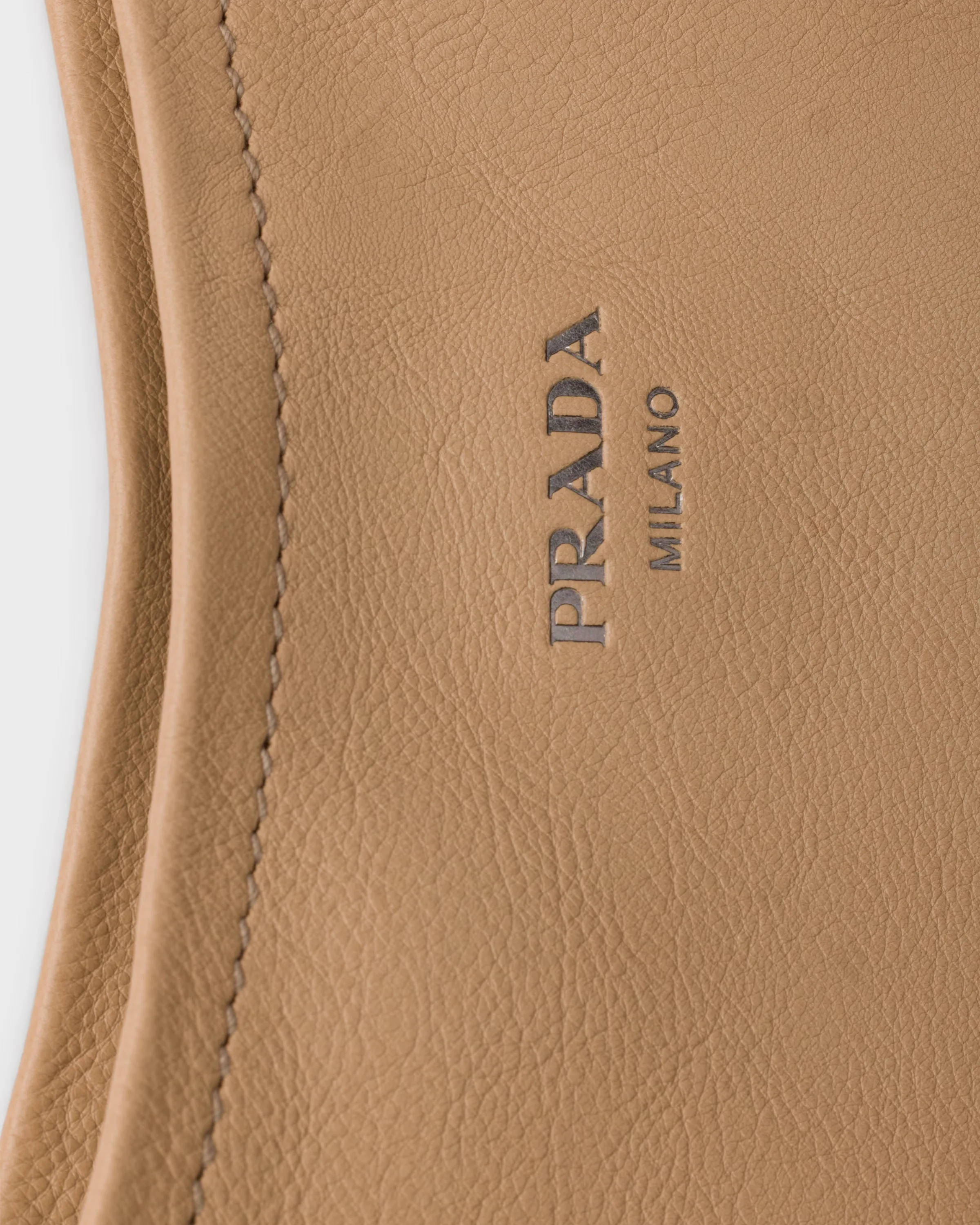 프라다 Prada Route 라지 레더 백 1BC289_2G6F_F0036_V_OOO