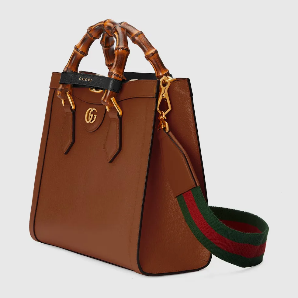 구찌 Gucci Diana 미디엄 토트백 702721U3ZDT9244