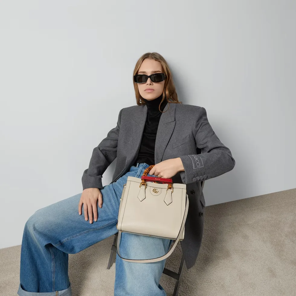 구찌 Gucci Diana 미디엄 토트백 702721U3ZDT9244