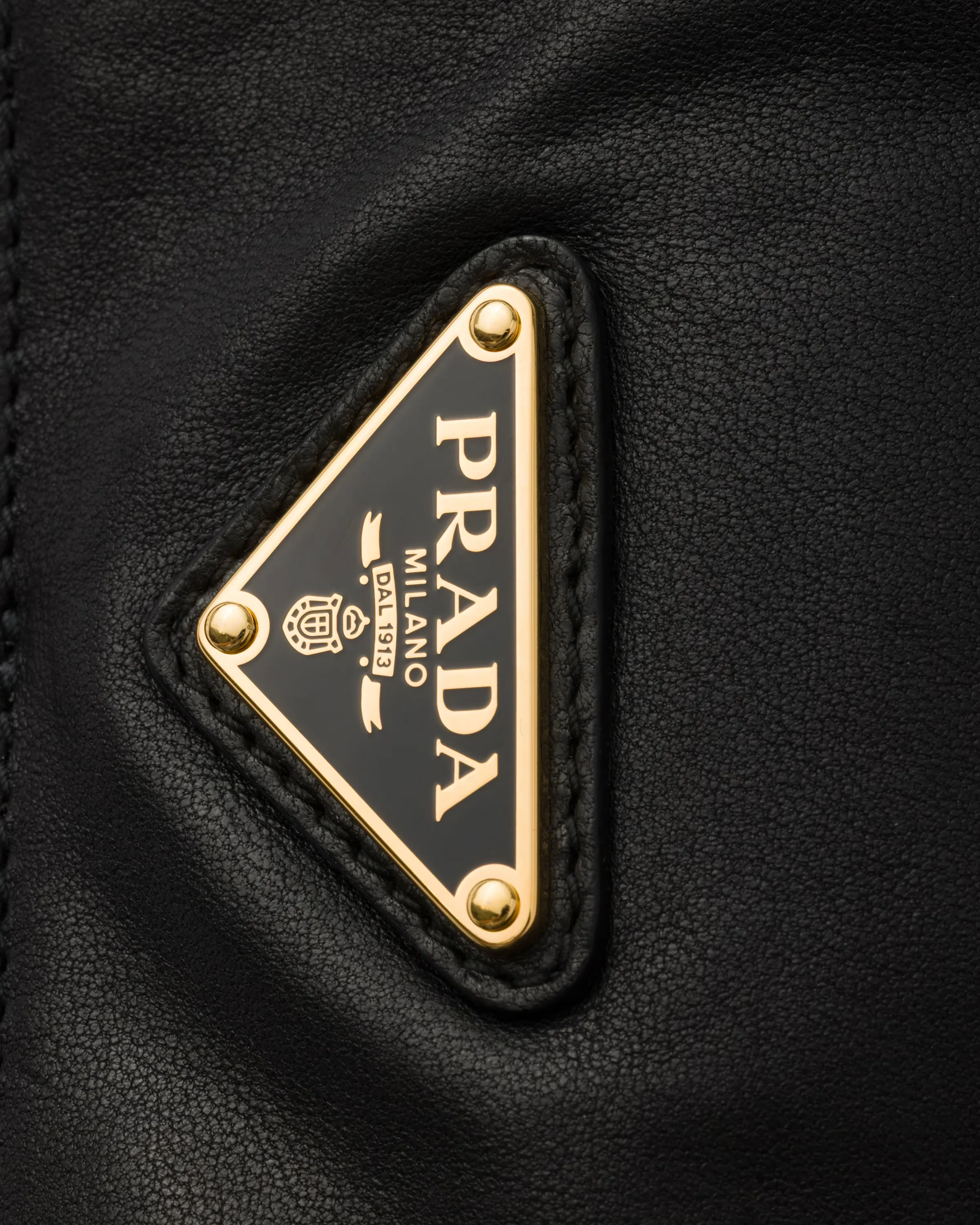 프라다 Prada Explore 나파 레더 미니백 1BD413_2DX8_F0002_V_NOO