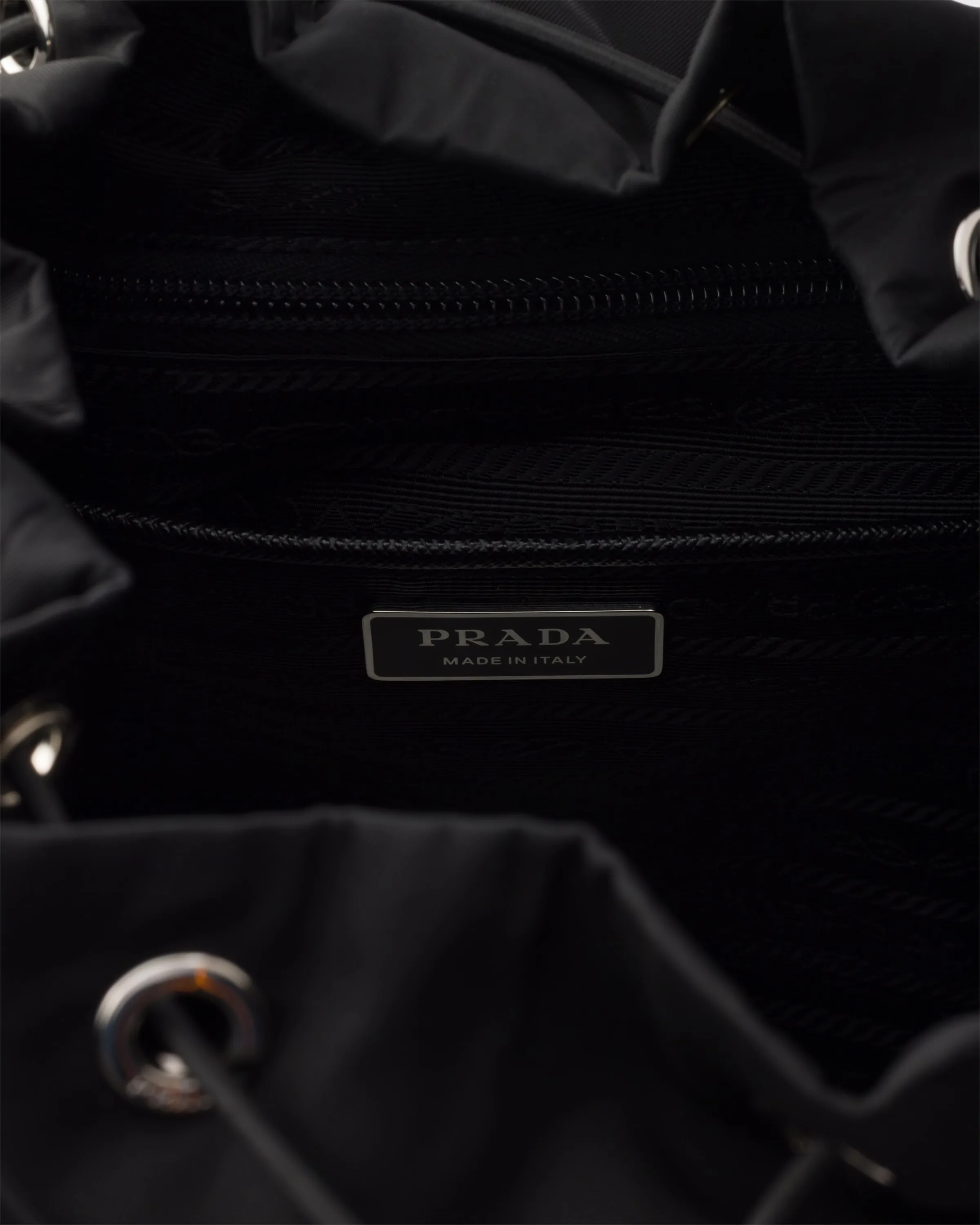 프라다 Re-Nylon 백팩 1BZ039_RV44_F0002_V_DMM