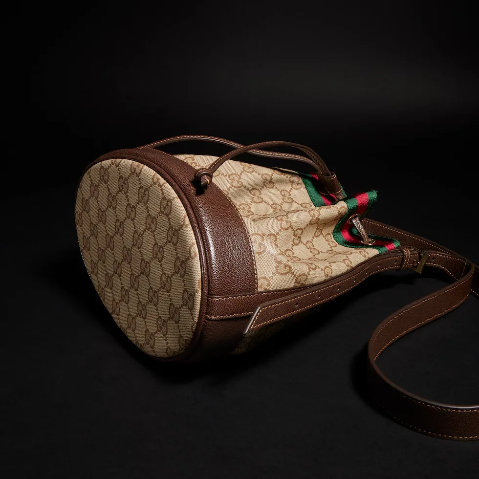 구찌 Gucci Venice 스몰 버킷백 A002GWFAF798547