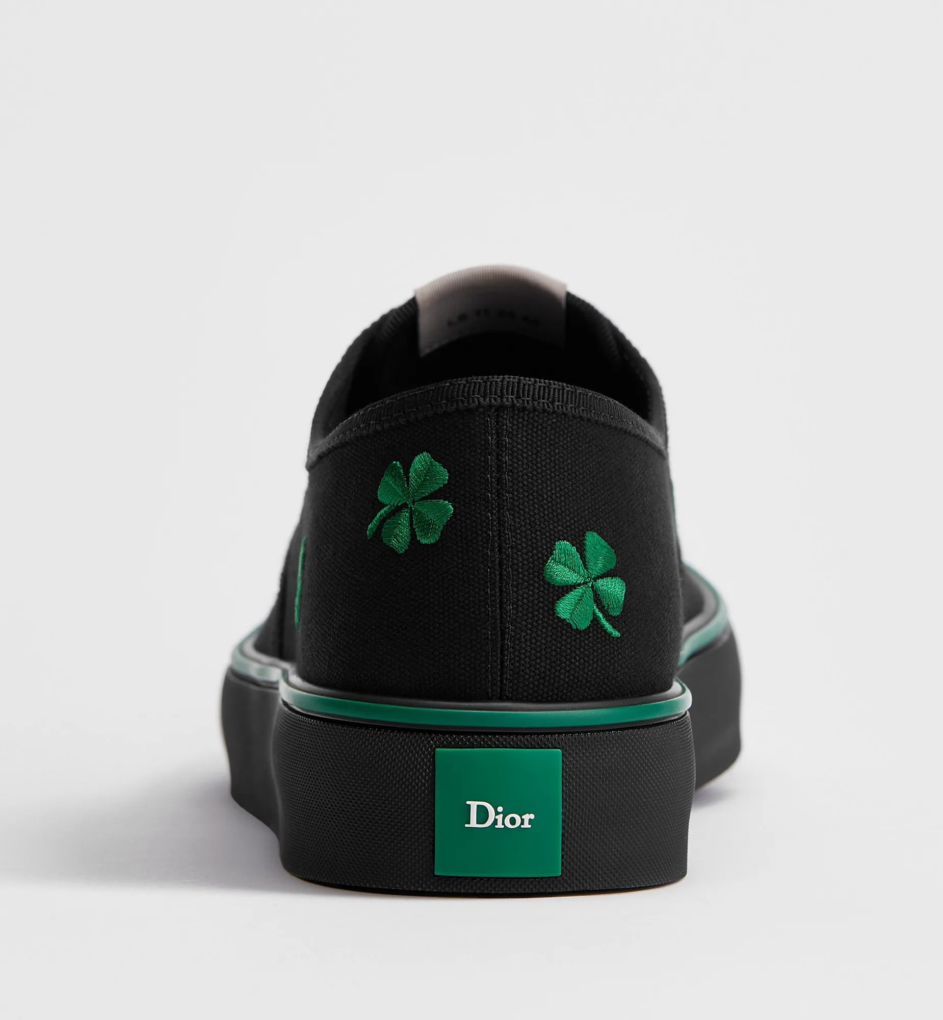 디올 스니커즈 Dior Saltwind 3SN348ACI_H000