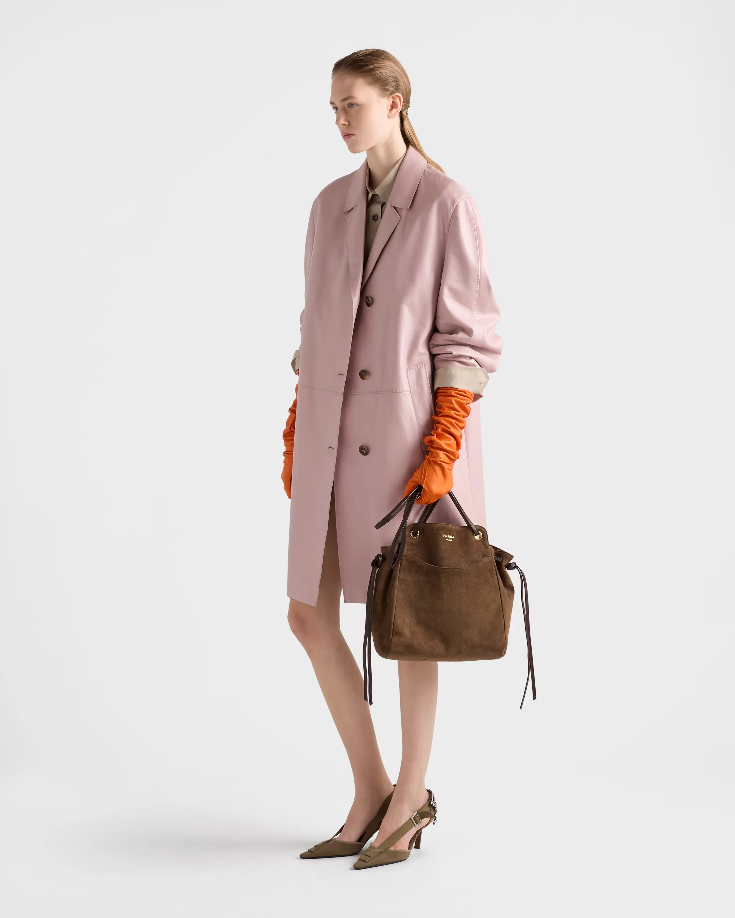 프라다 Prada Allusion 미디엄 스웨이드 토트백 1BG641_2G6D_F0324_V_OOO