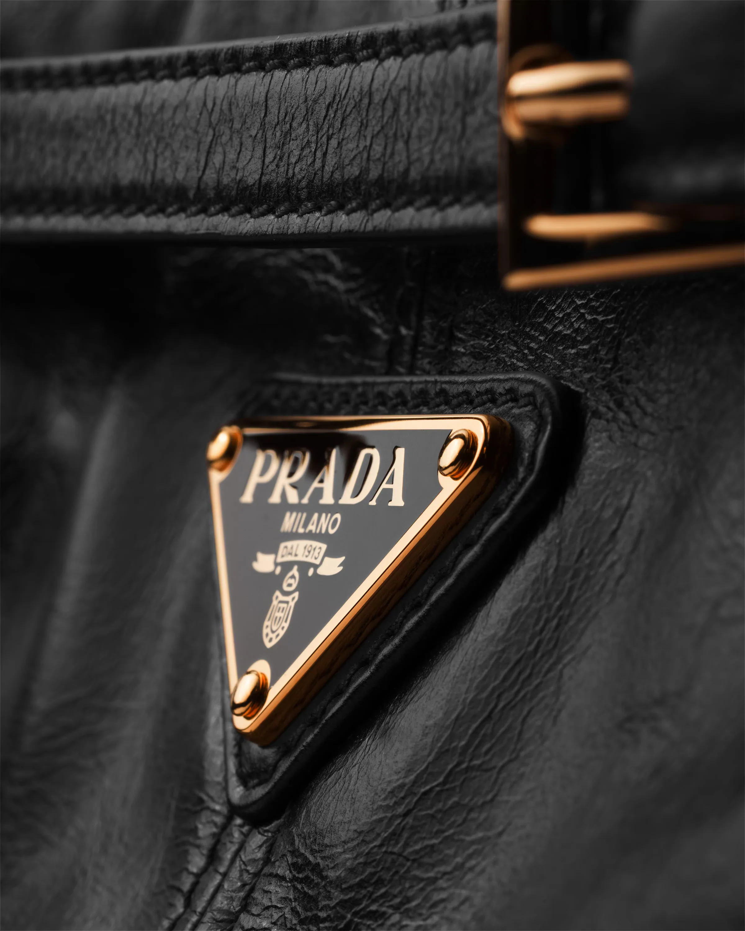 프라다 Prada Bonnie 레더 미니 숄더백 1BH229_2CYR_F0002_V_OOO