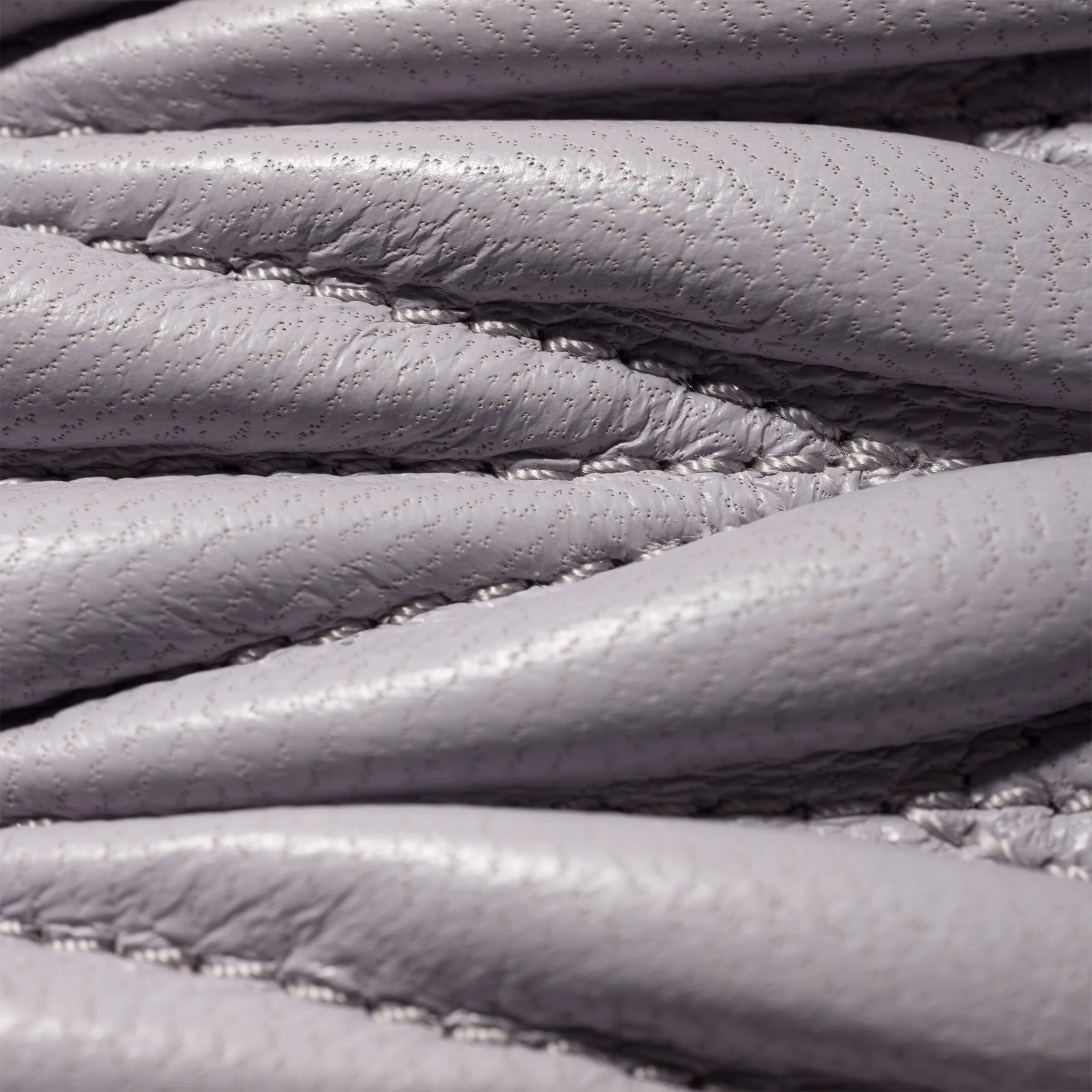 미우미우 스몰 지갑 나파 마틀라세 레더 5MV204_AFPP_F0002