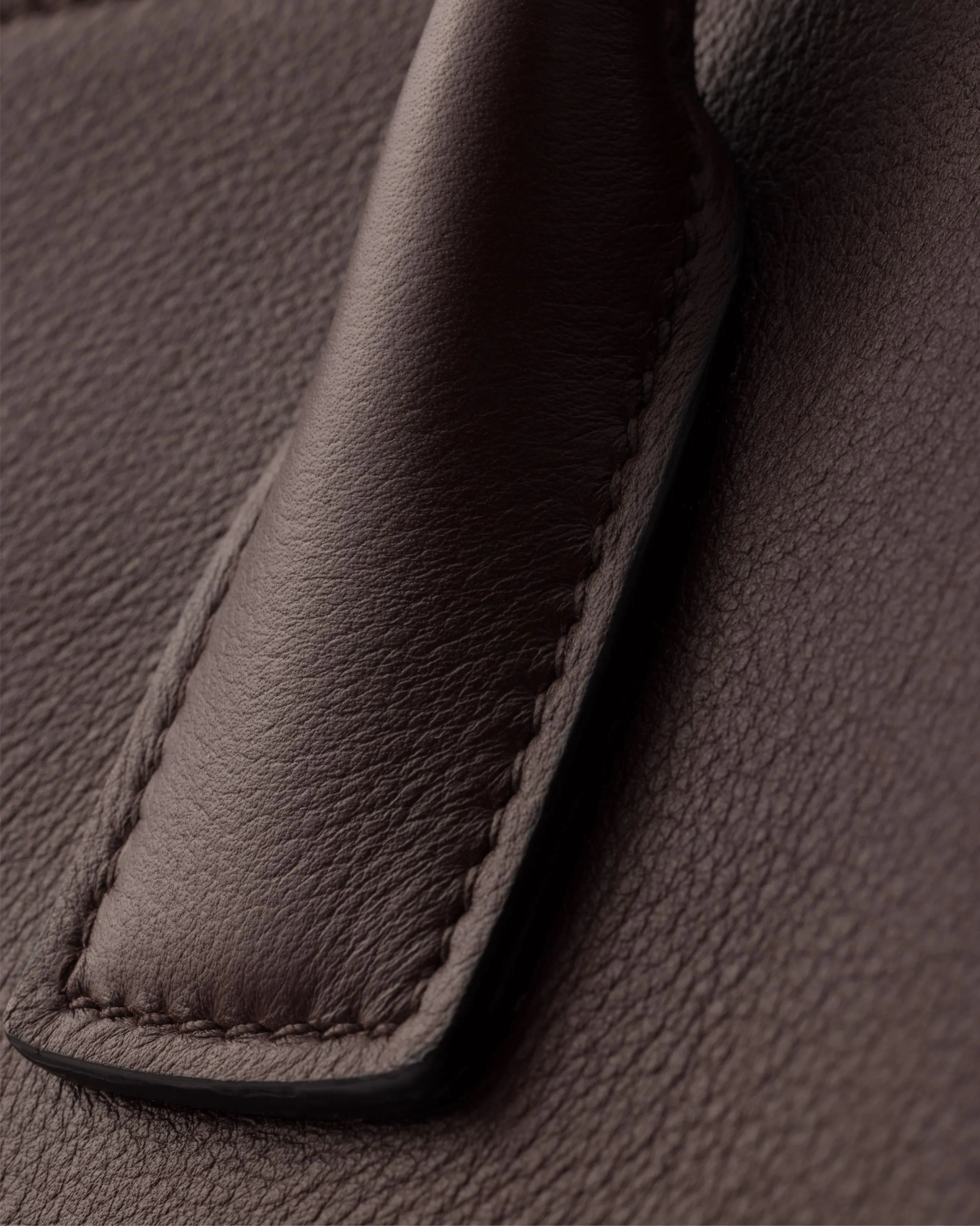 프라다 라지 레더 토트백 1BG571_2CYS_F0002_V_OOY