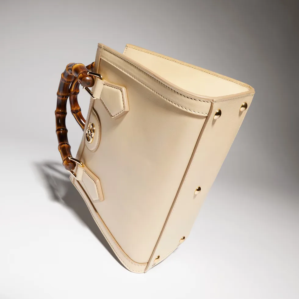 구찌 Gucci Diana 스몰 토트백 832936AAGUH9342