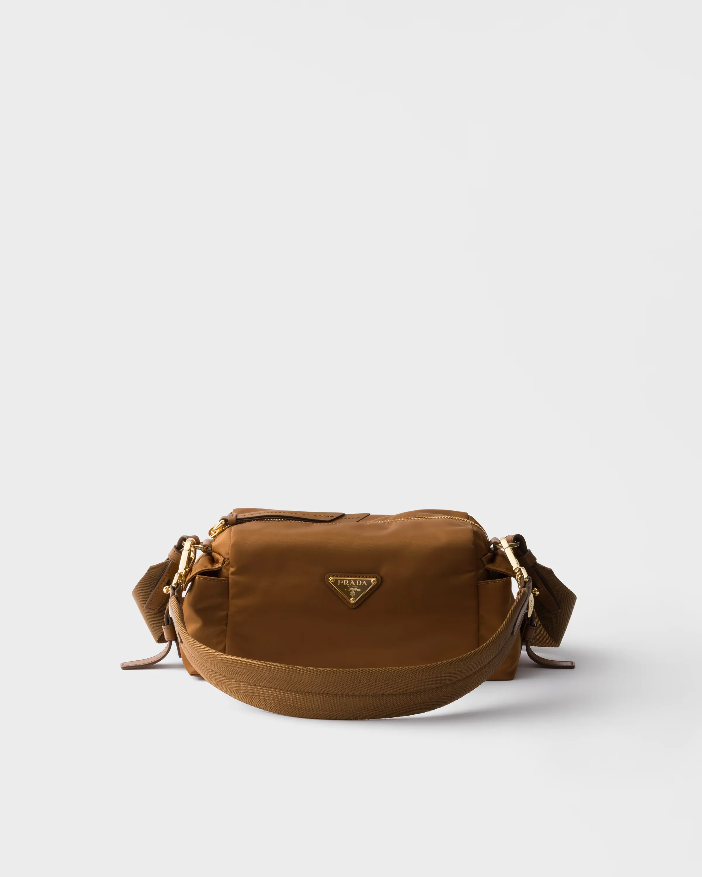프라다 Prada Explore 스몰 Re-Nylon & 레더 숄더백 1BH232_RDLN_F0002_V_NOO