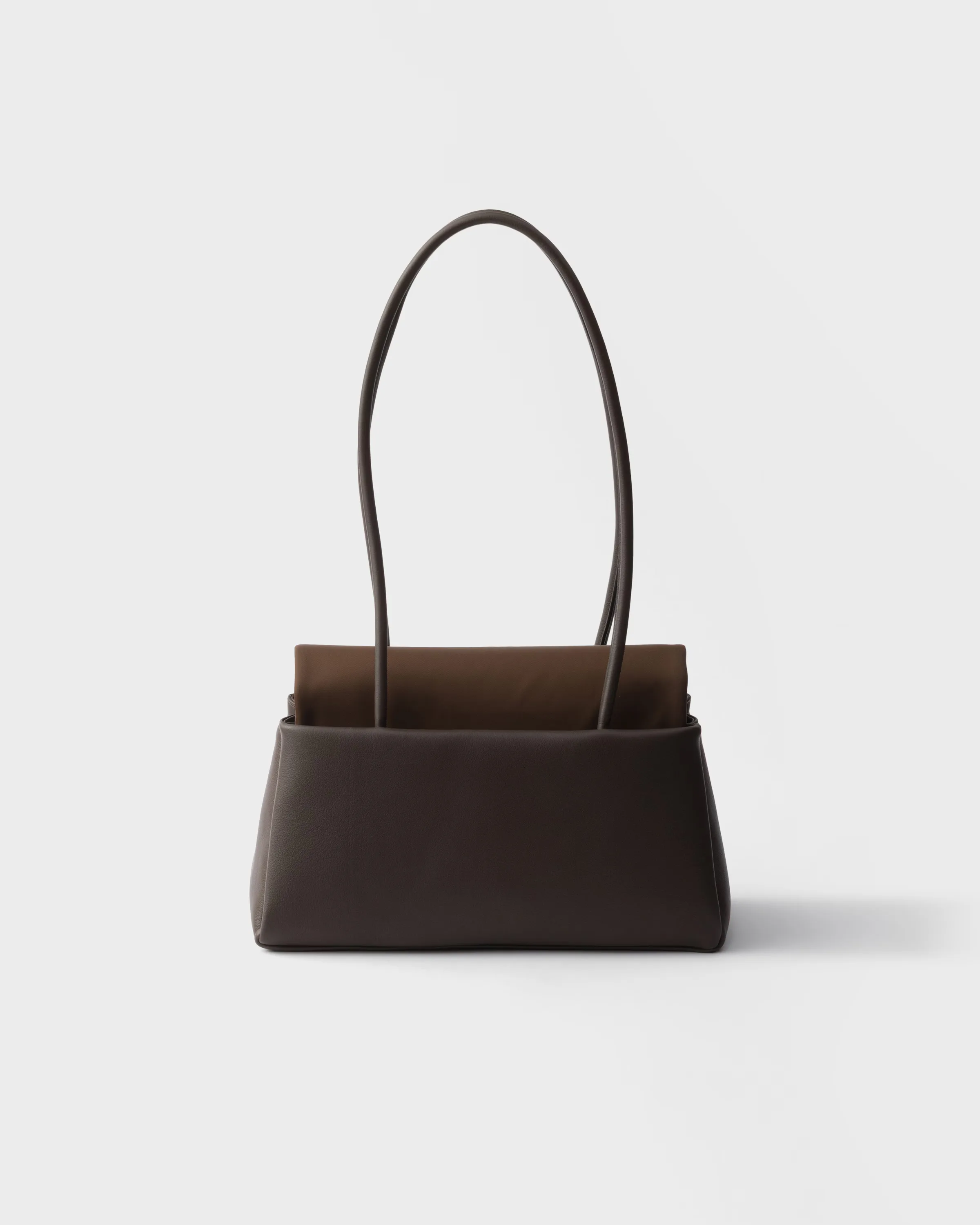프라다 Prada Passage 미디엄 레더 백 & Re-Nylon 플랩 1BA495_2G52_F0002_V_OPO