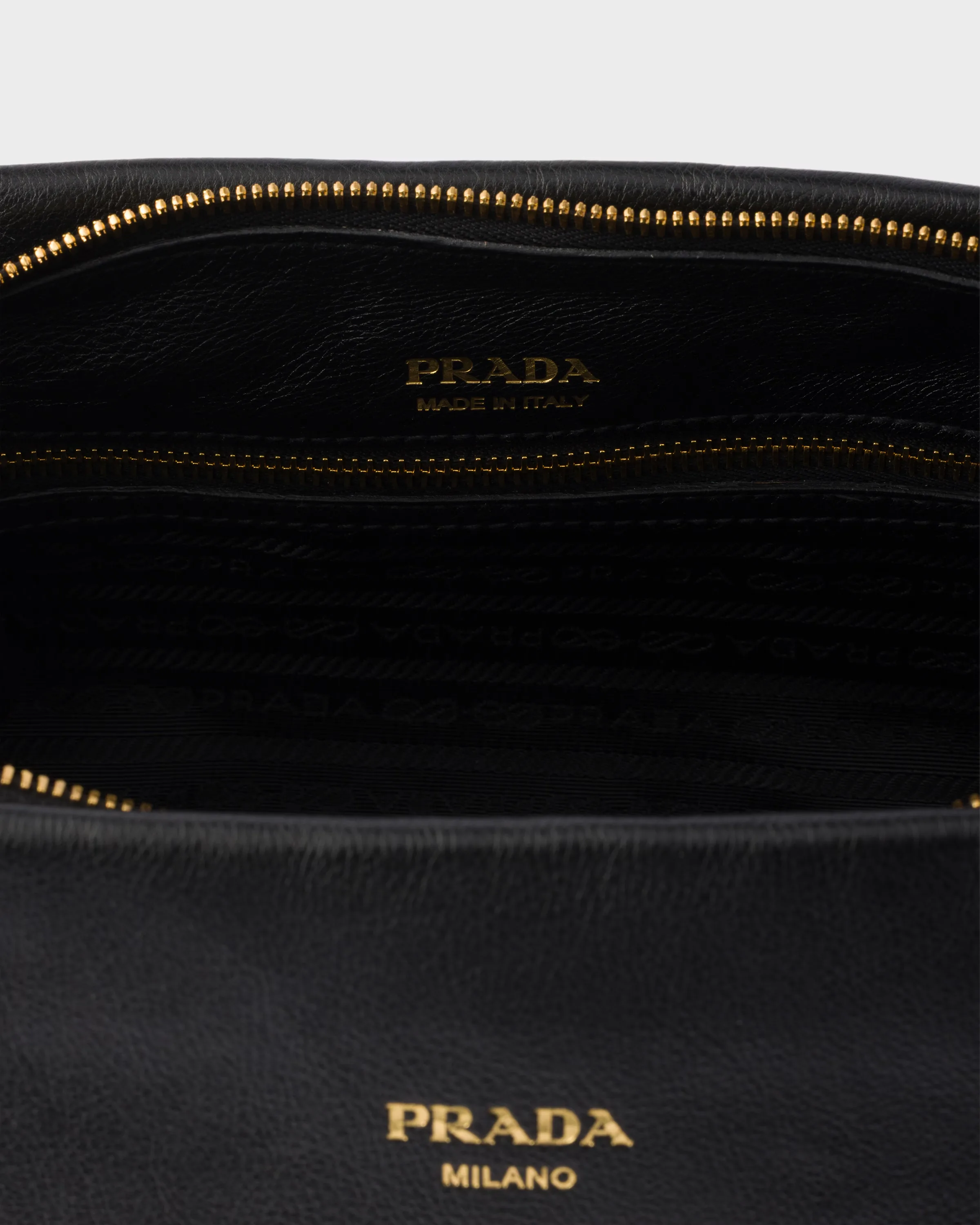 프라다 Prada Ouvert 라지 레더 토트백 1BG661_2HF2_F0036_V_OOO