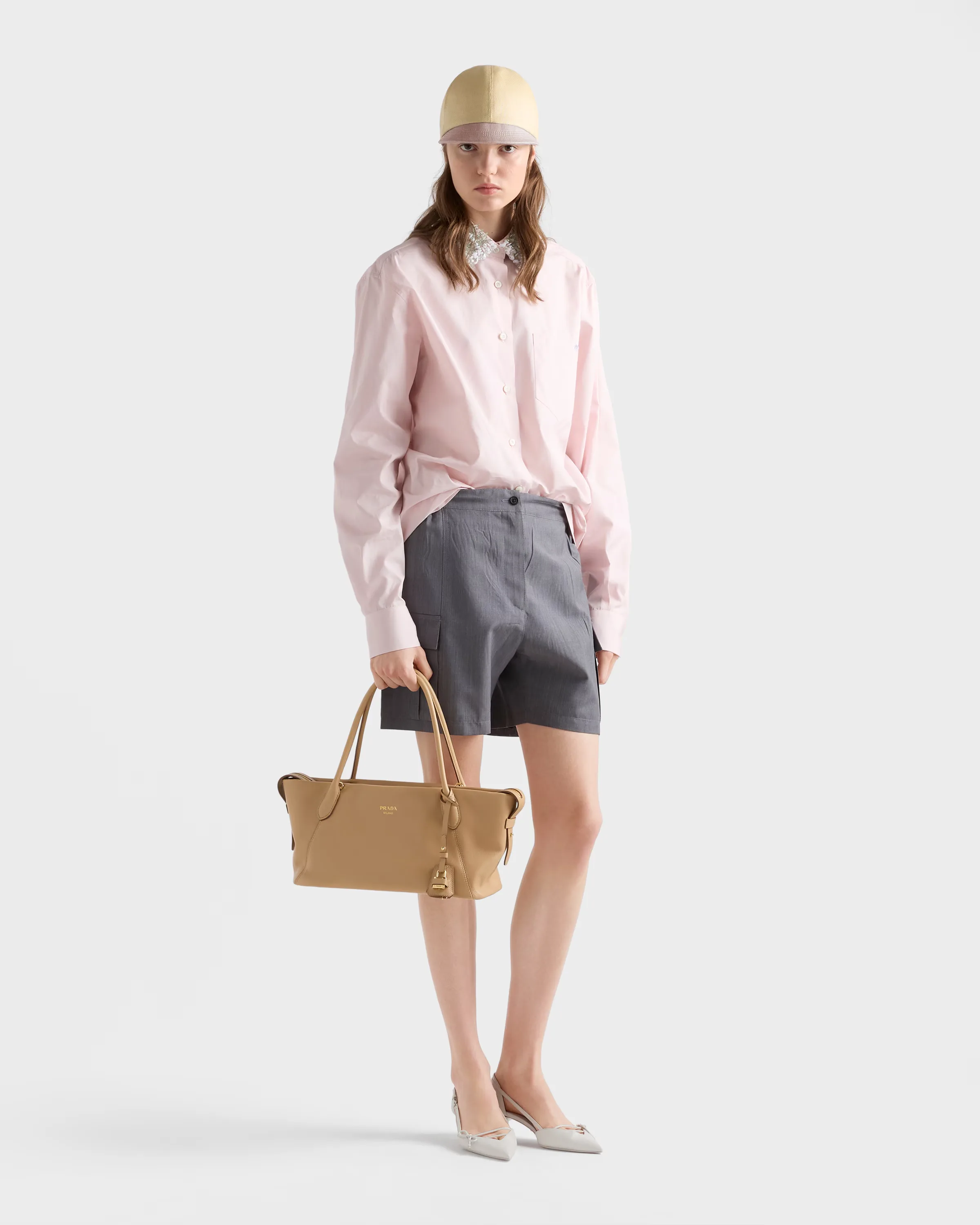 프라다 Prada Ouvert 라지 레더 토트백 1BG661_2HF2_F0036_V_OOO
