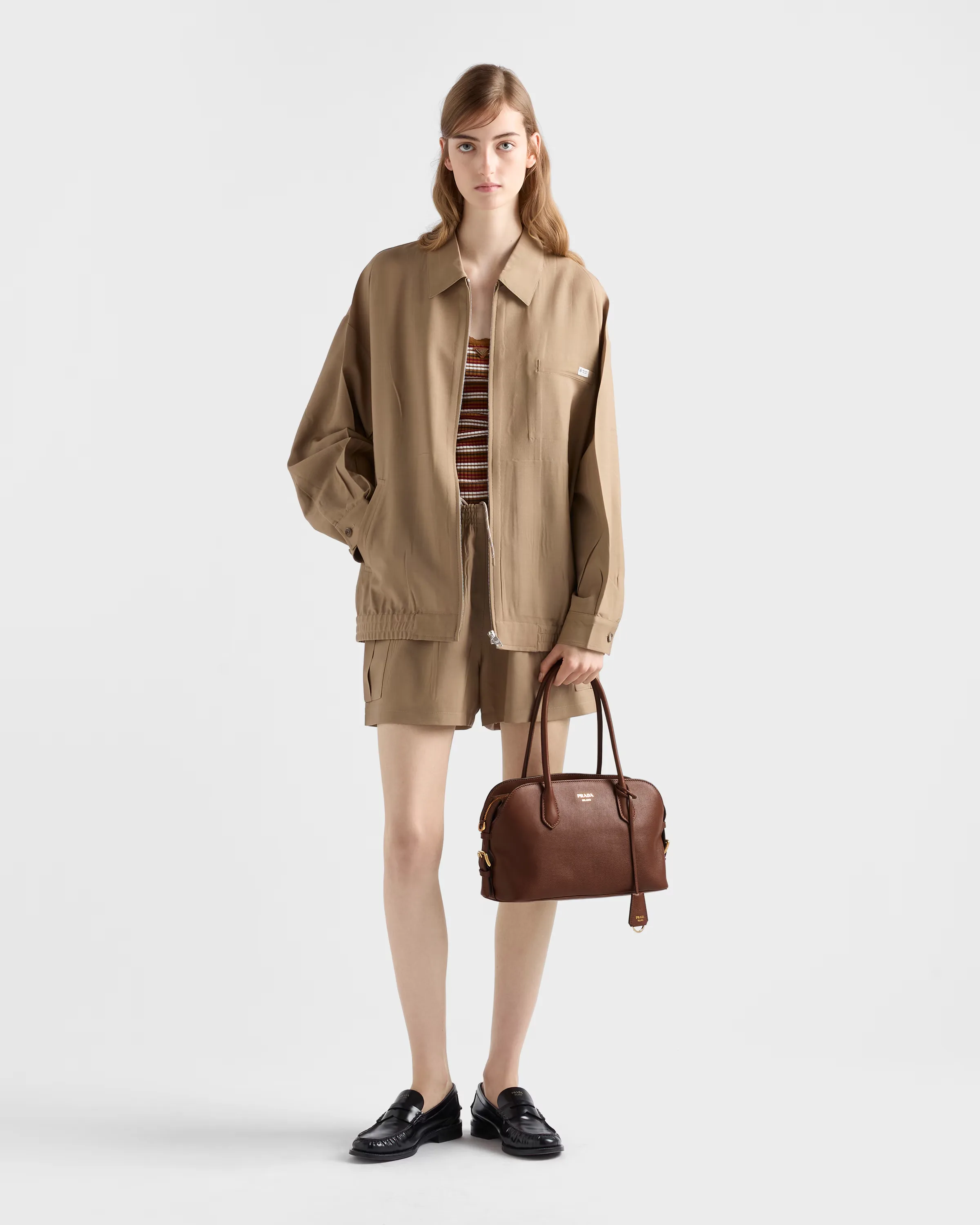 프라다 Prada Signet 미디엄 레더 토트백 1BG609_2HF2_F0002_V_DOO