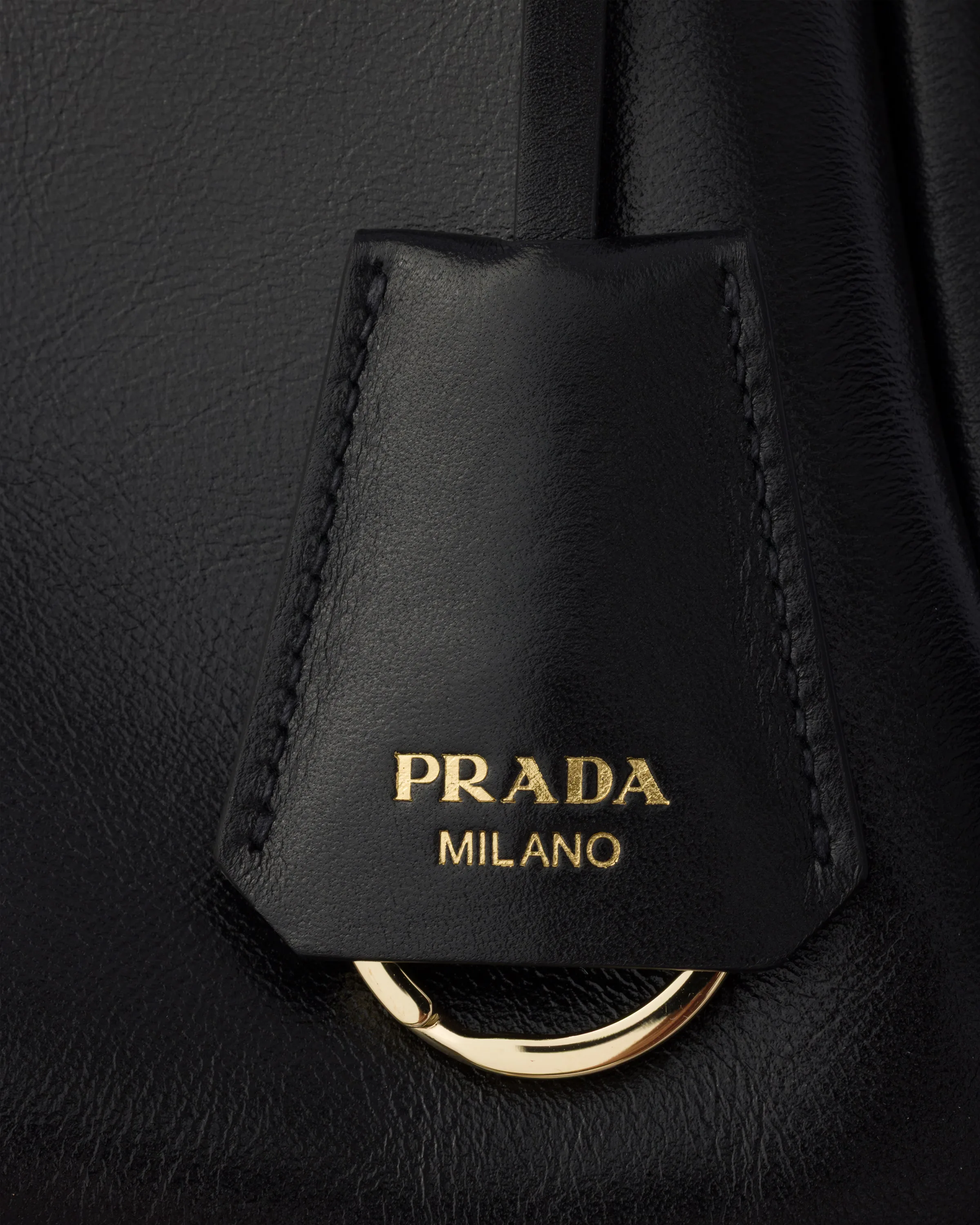 프라다 Prada Aimée 미디엄 레더 숄더백 1BC229_2ZRN_F0002_V_LEY