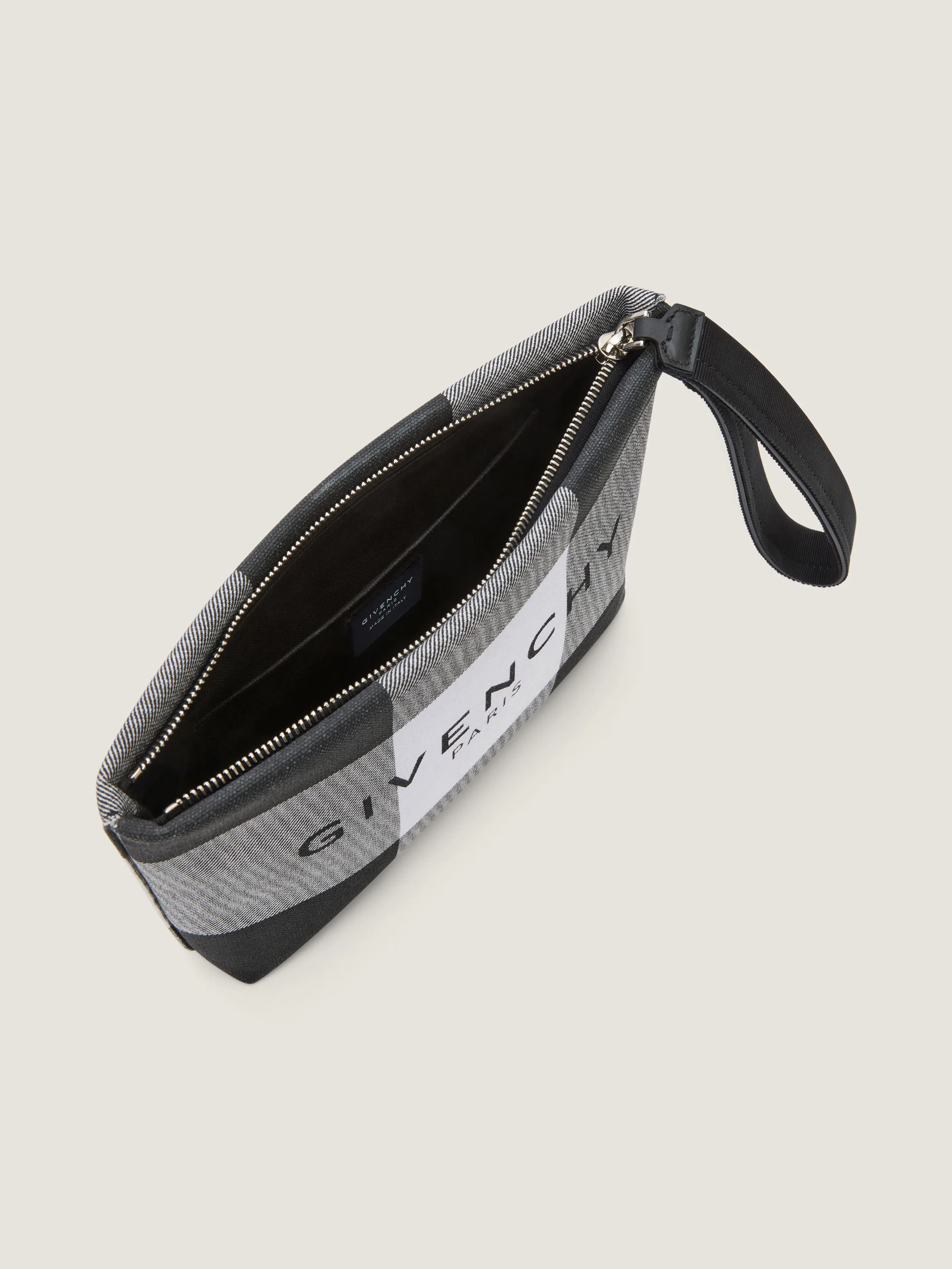 지방시 지방시 파우치 체크 캔버스 BB60PNB2JF-027