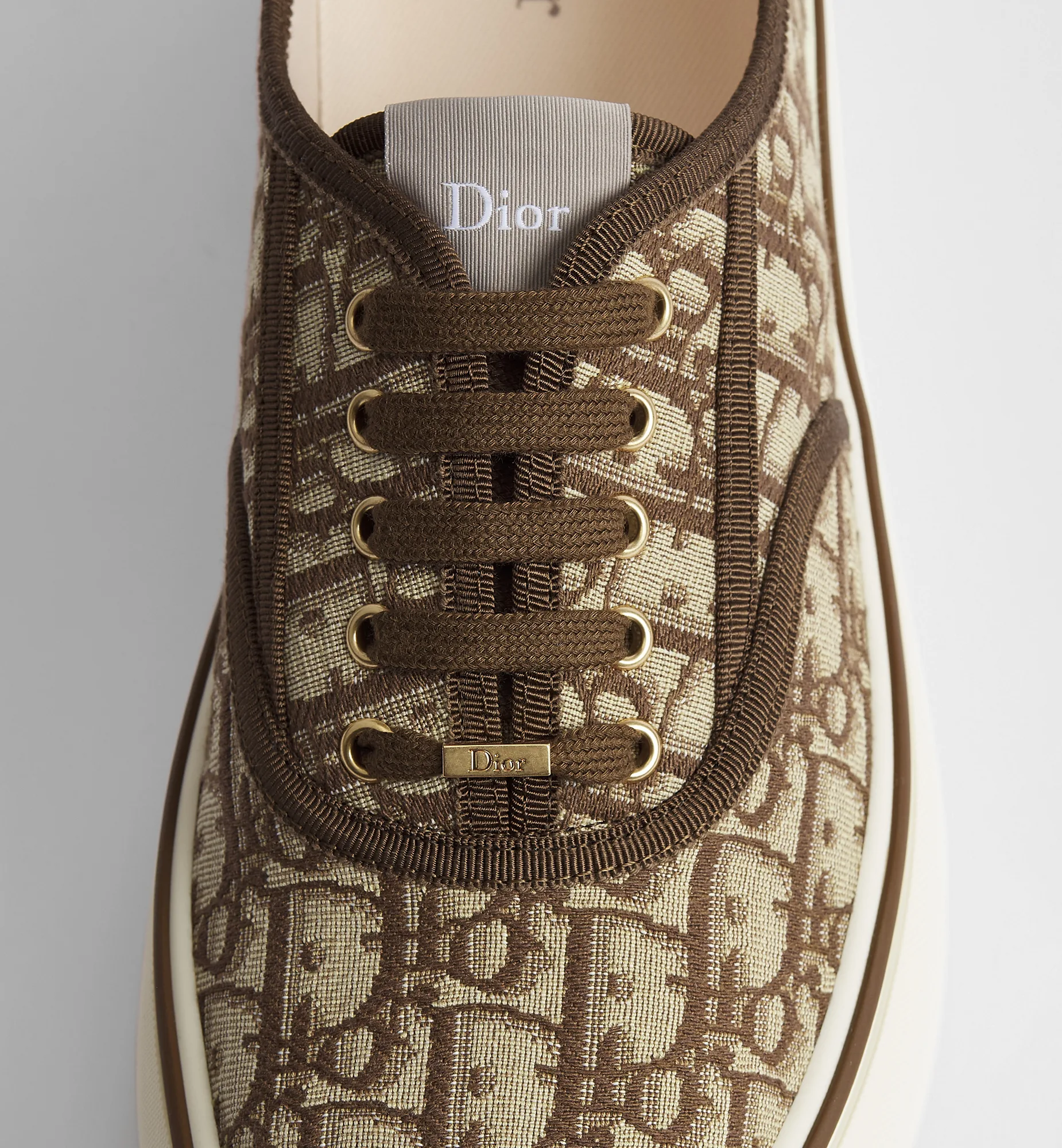 디올 스니커즈 Dior Saltwind 3SN348ZSA_H960