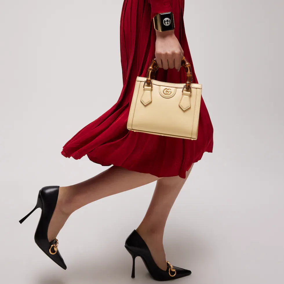 구찌 Gucci Diana 스몰 토트백 832936AAGUH9342