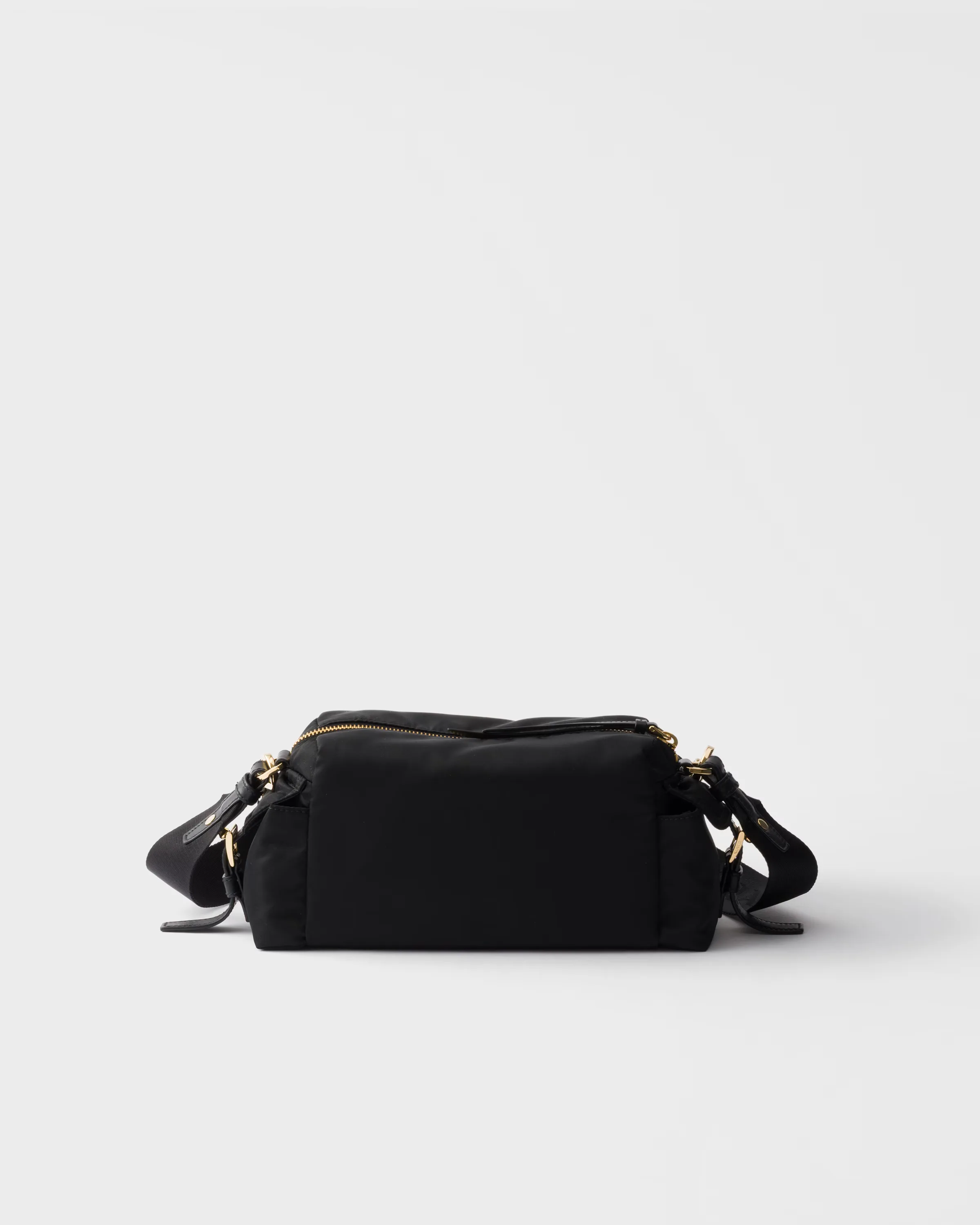 프라다 Prada Explore 스몰 Re-Nylon & 레더 숄더백 1BH232_RDLN_F0002_V_NOO