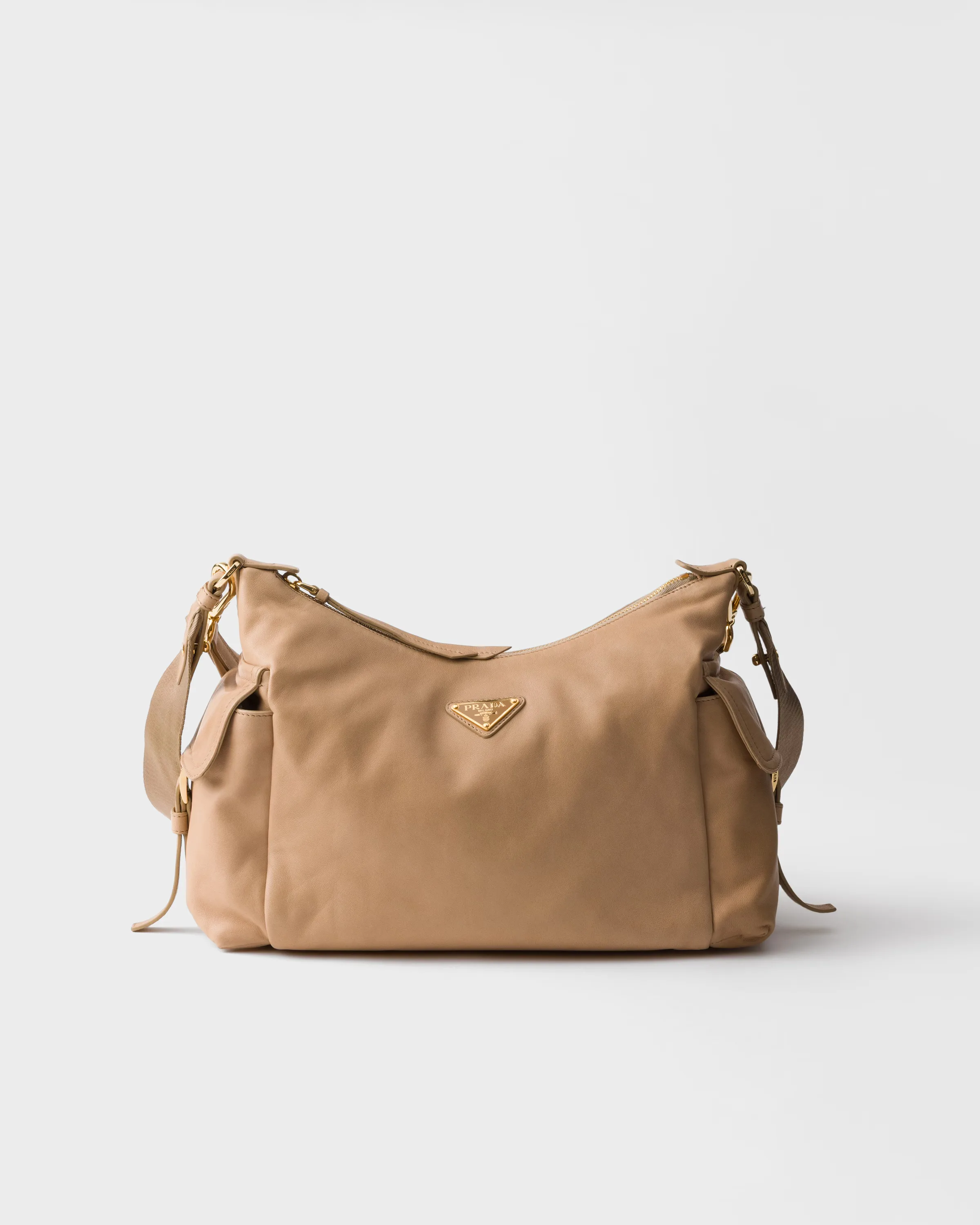 프라다 Prada Explore 라지 나파 레더 백 1BC264_2DX8_F0036_V_NOO