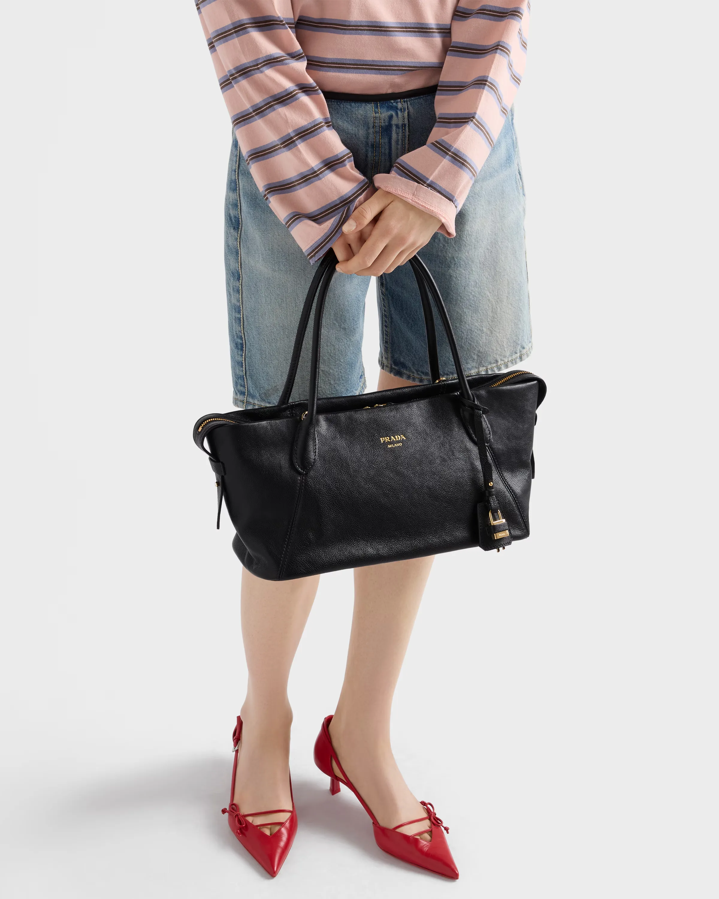 프라다 Prada Ouvert 라지 레더 토트백 1BG661_2HF2_F0036_V_OOO