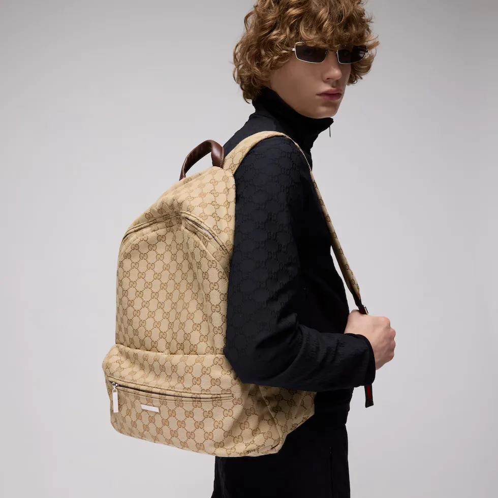 구찌 라지 Gucci Tag 백팩 875226FAF8P9647