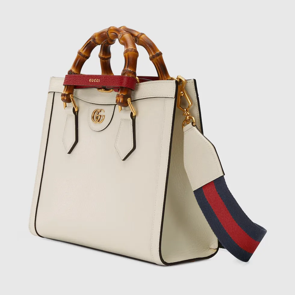 구찌 Gucci Diana 미디엄 토트백 702721U3ZDT9244